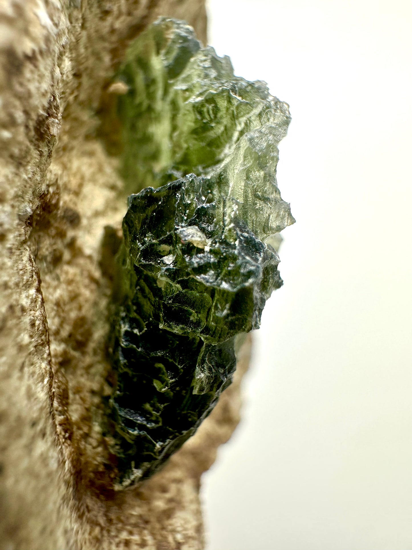Moldavite in the sediment – Besednice Stoh