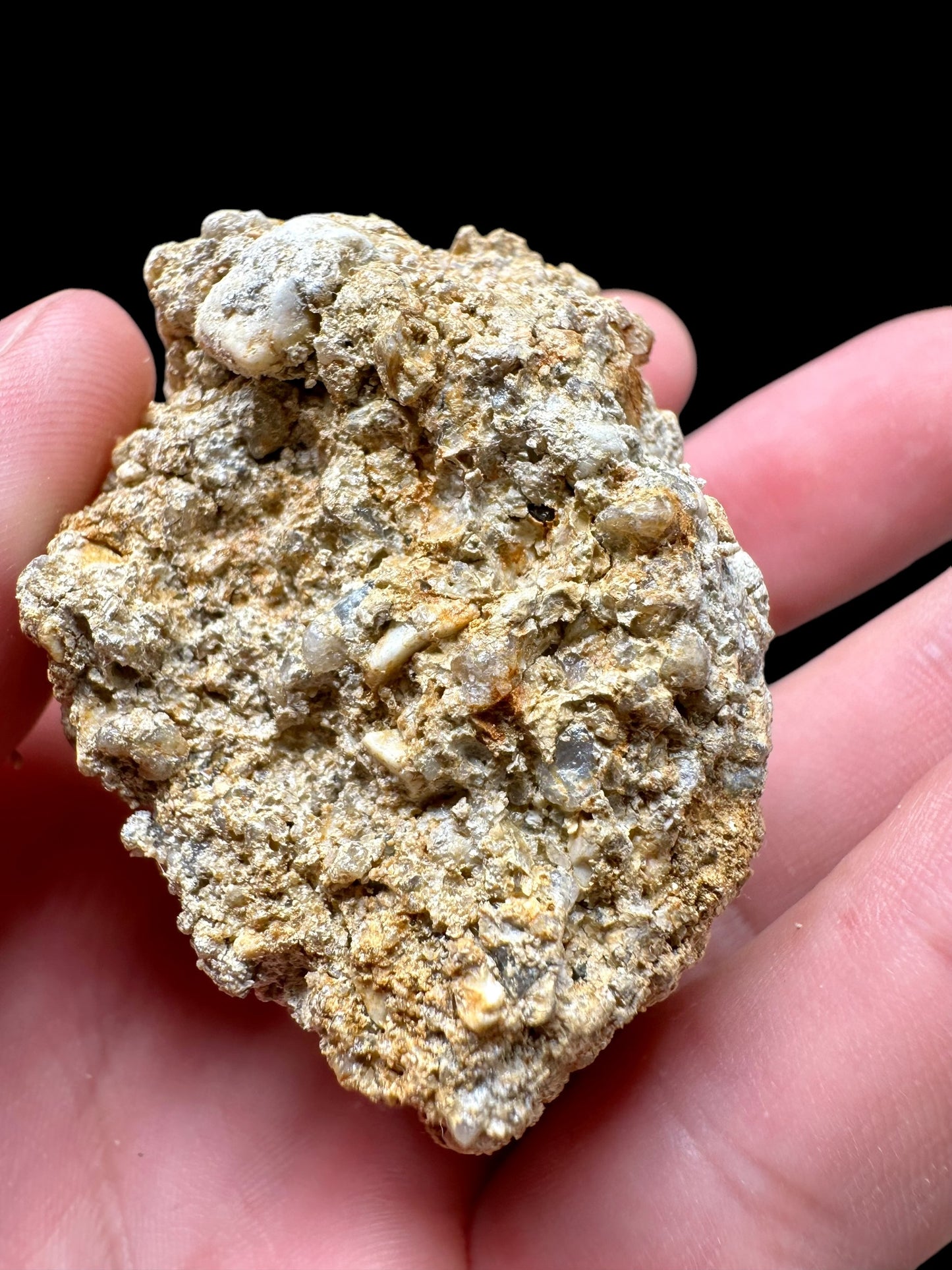 Moldavite In-Situ – Maly Chlum – INS013