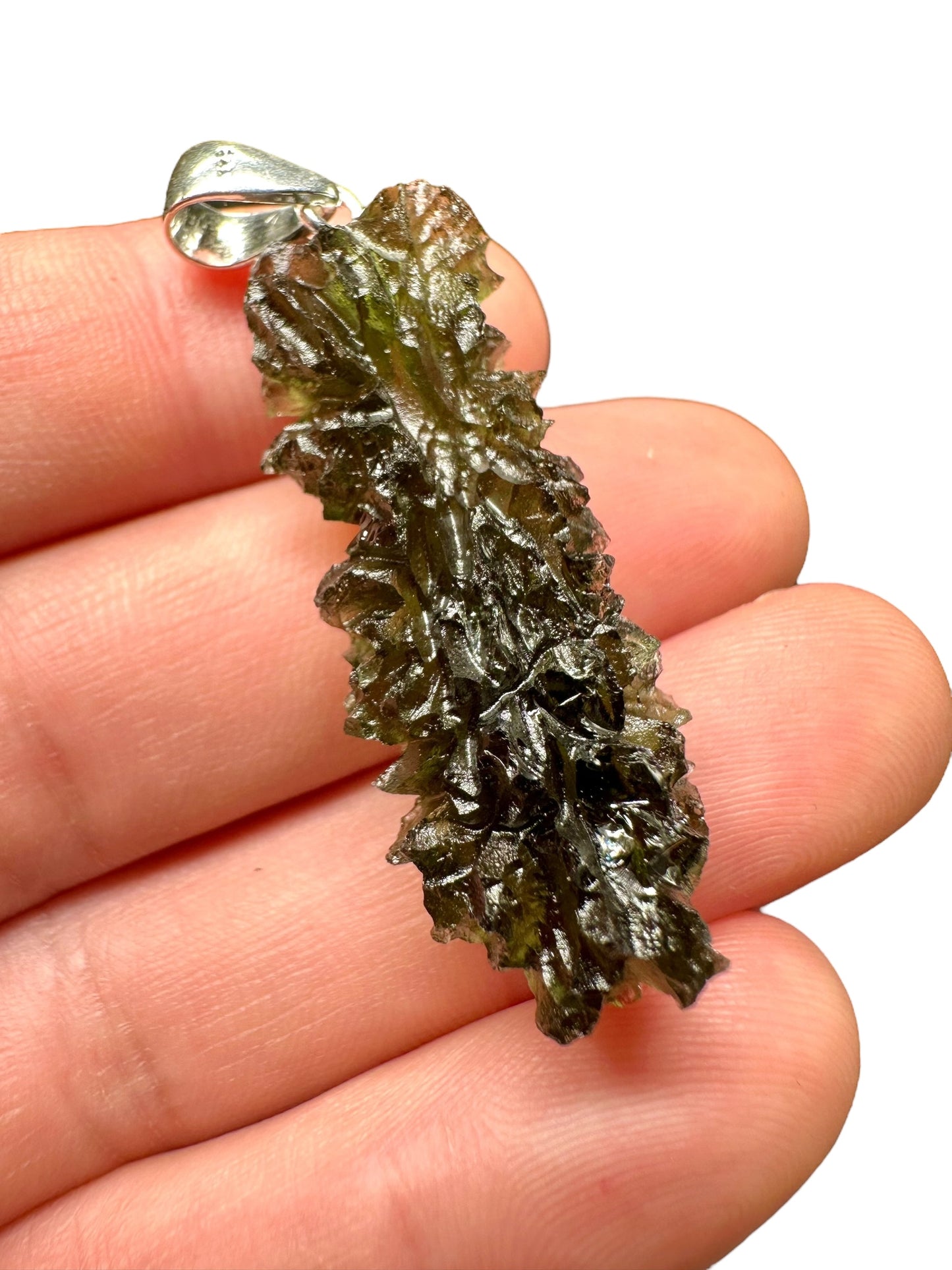 Silver moldavite pendant – Besednice Jezkovna