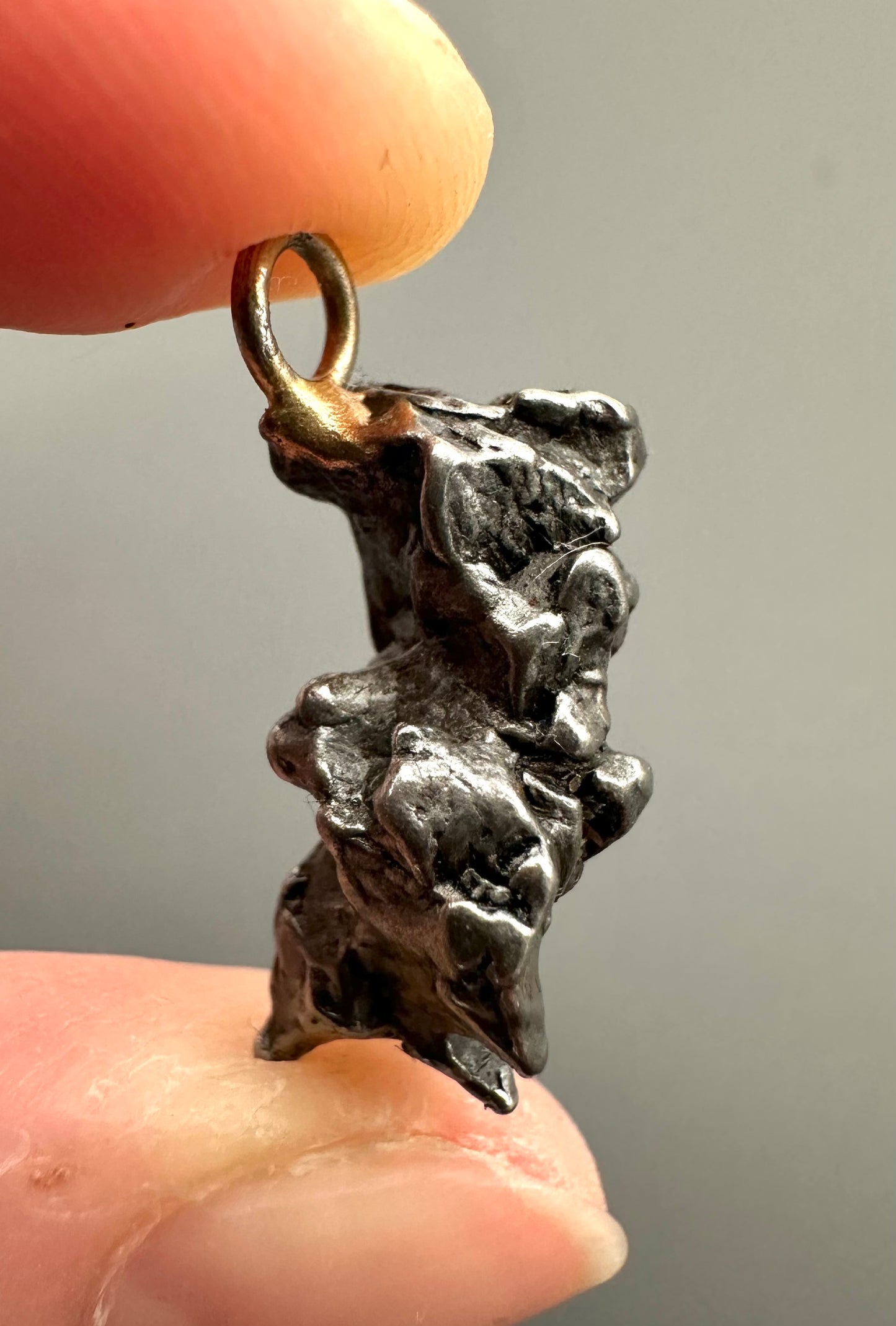 Pendente con meteorite ferroso – P/ZM005