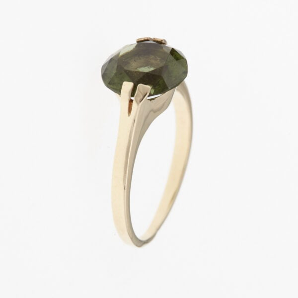 Anello d'oro con moldavite 3186
