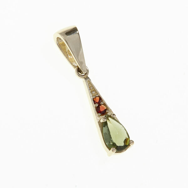 Pendente in oro con moldavite e granati 1002