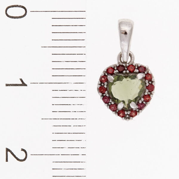 Pendente in oro con moldavite e granati – cuore 1282WG