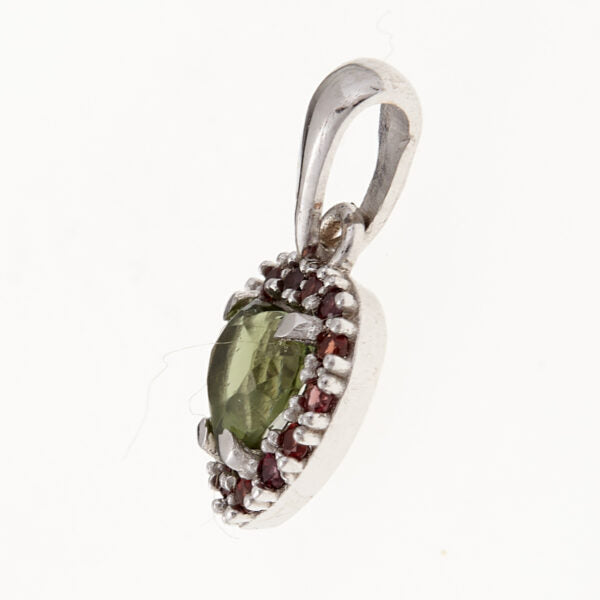 Pendente in oro con moldavite e granati – cuore 1282WG
