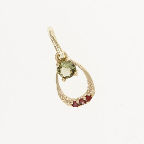 Pendente in oro con moldavite e granati 07