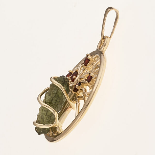 Pendente in oro con a moldavite e granati – tree of life 6928