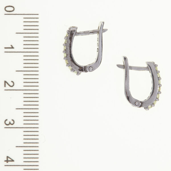 Orecchini in argento con moldavite 2079-1