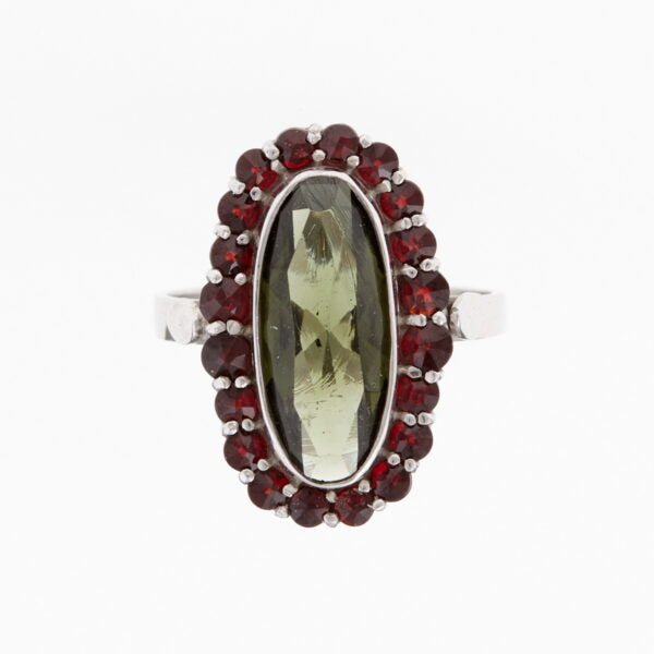 Anello in argento con moldavite e granati 007