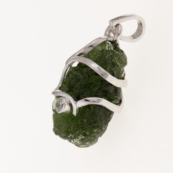 Pendente in argento con moldavite e zirconi 7850