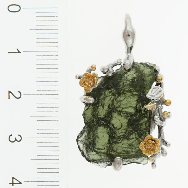 Pendente in argento con moldavite 9717