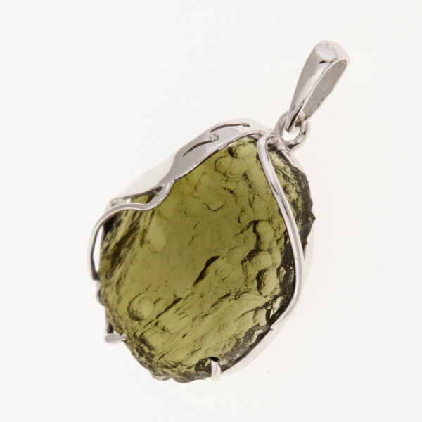 Pendente in oro con a moldavite 7034