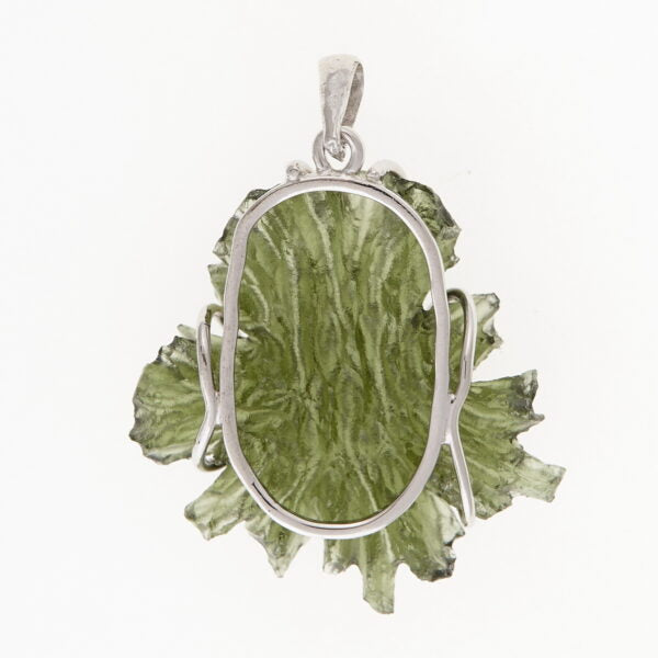Pendente in oro con a moldavite 8613