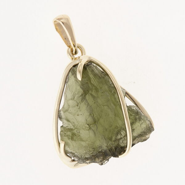 Pendente in oro con a moldavite 8618
