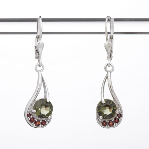 Orecchini in argento con moldaviti e granati 2112