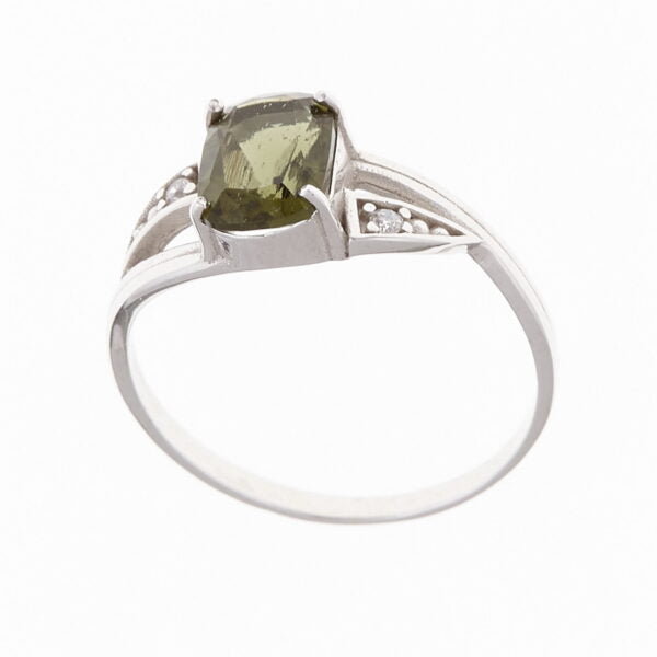 Anello in argento con moldavite e zirconi