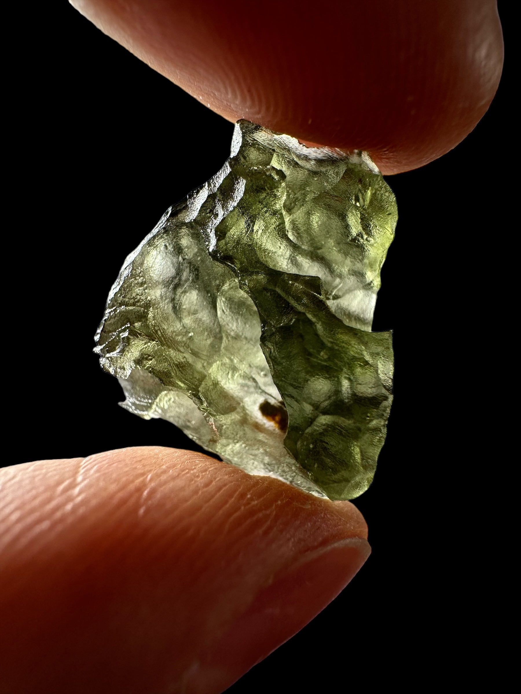 Moldavite – Nesmen – 1,9g - OVL036