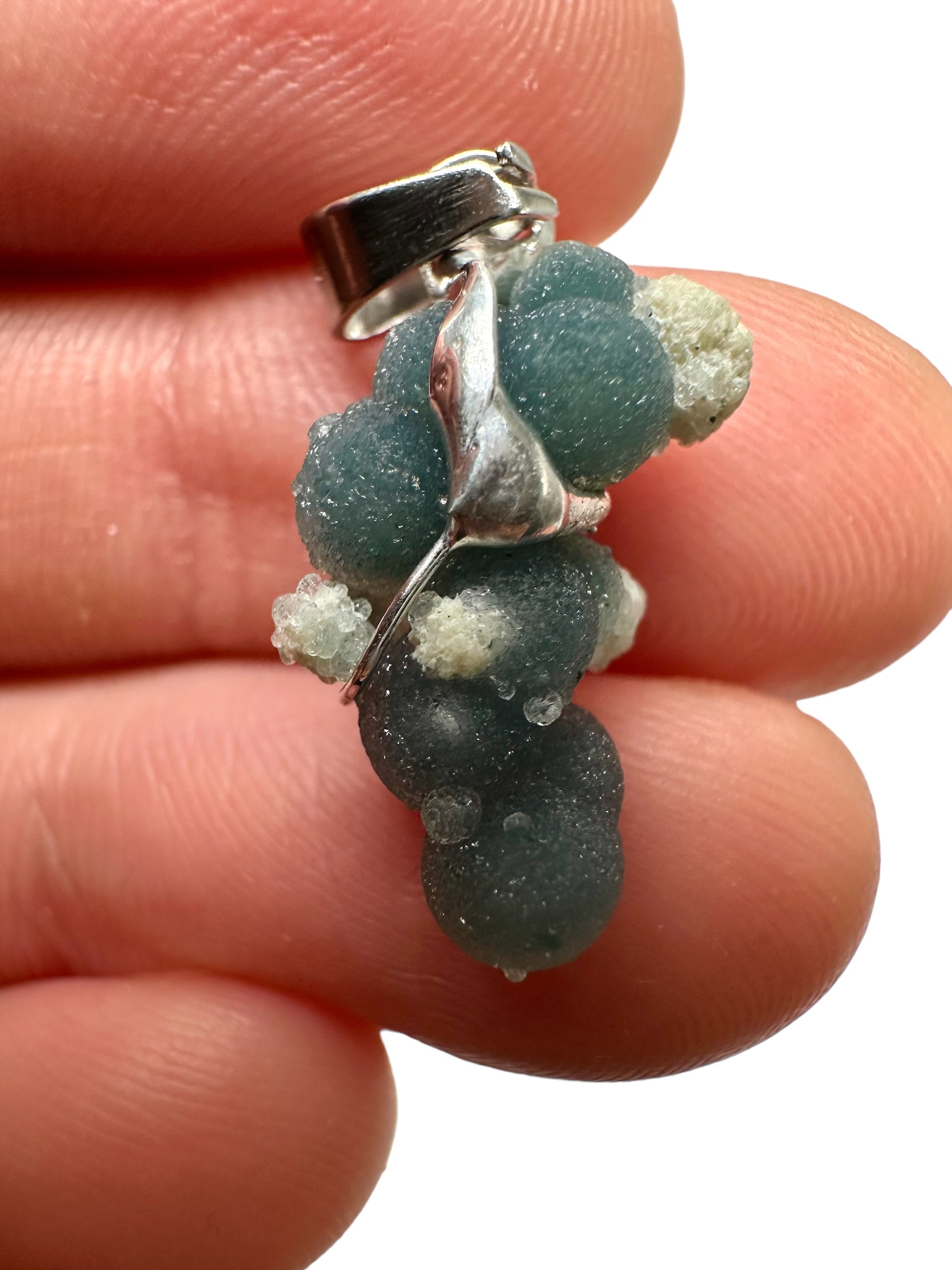 Grape chalcedony pendant - P/HCH45