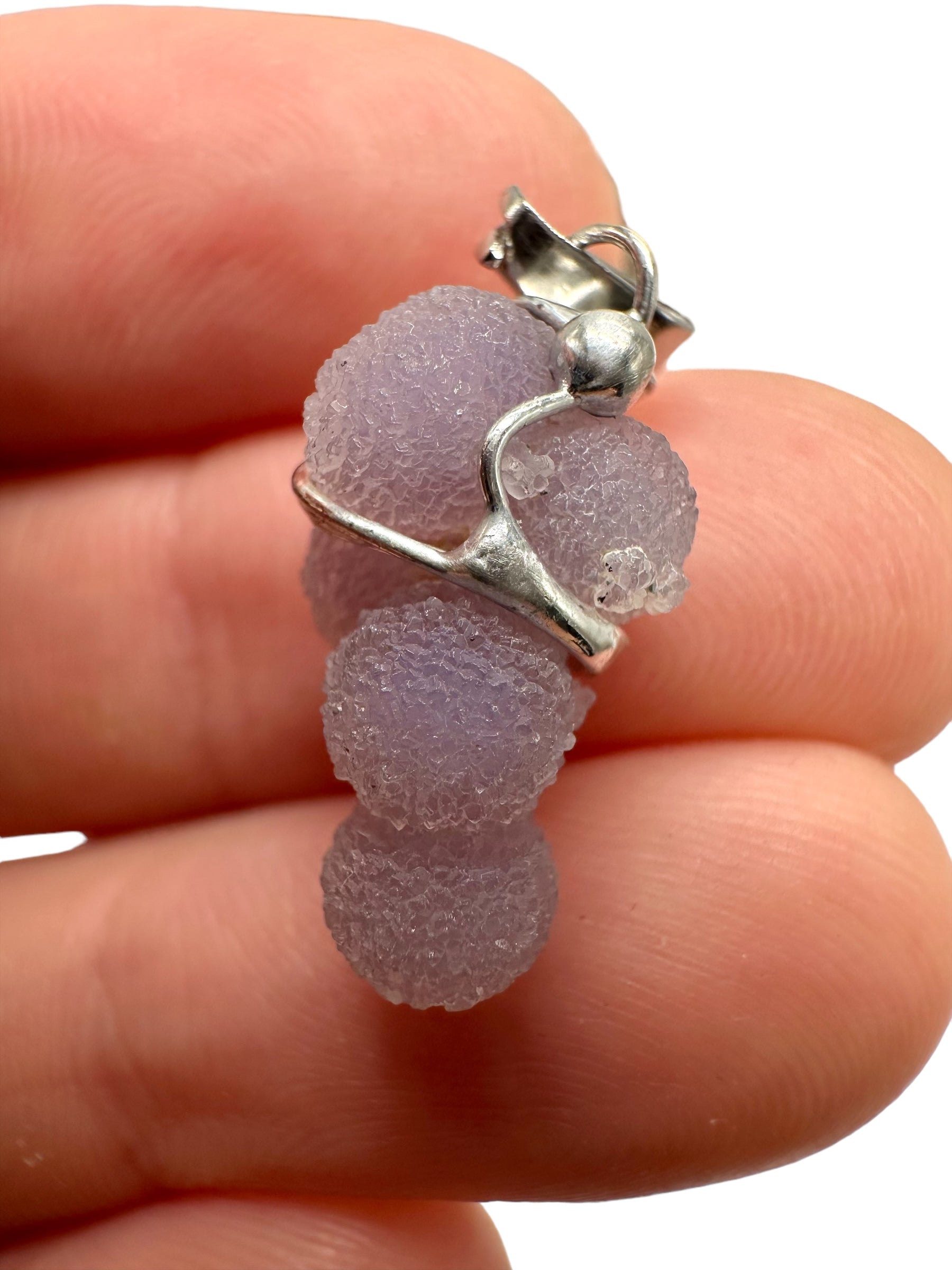 Grape chalcedony pendant - P/HCH47