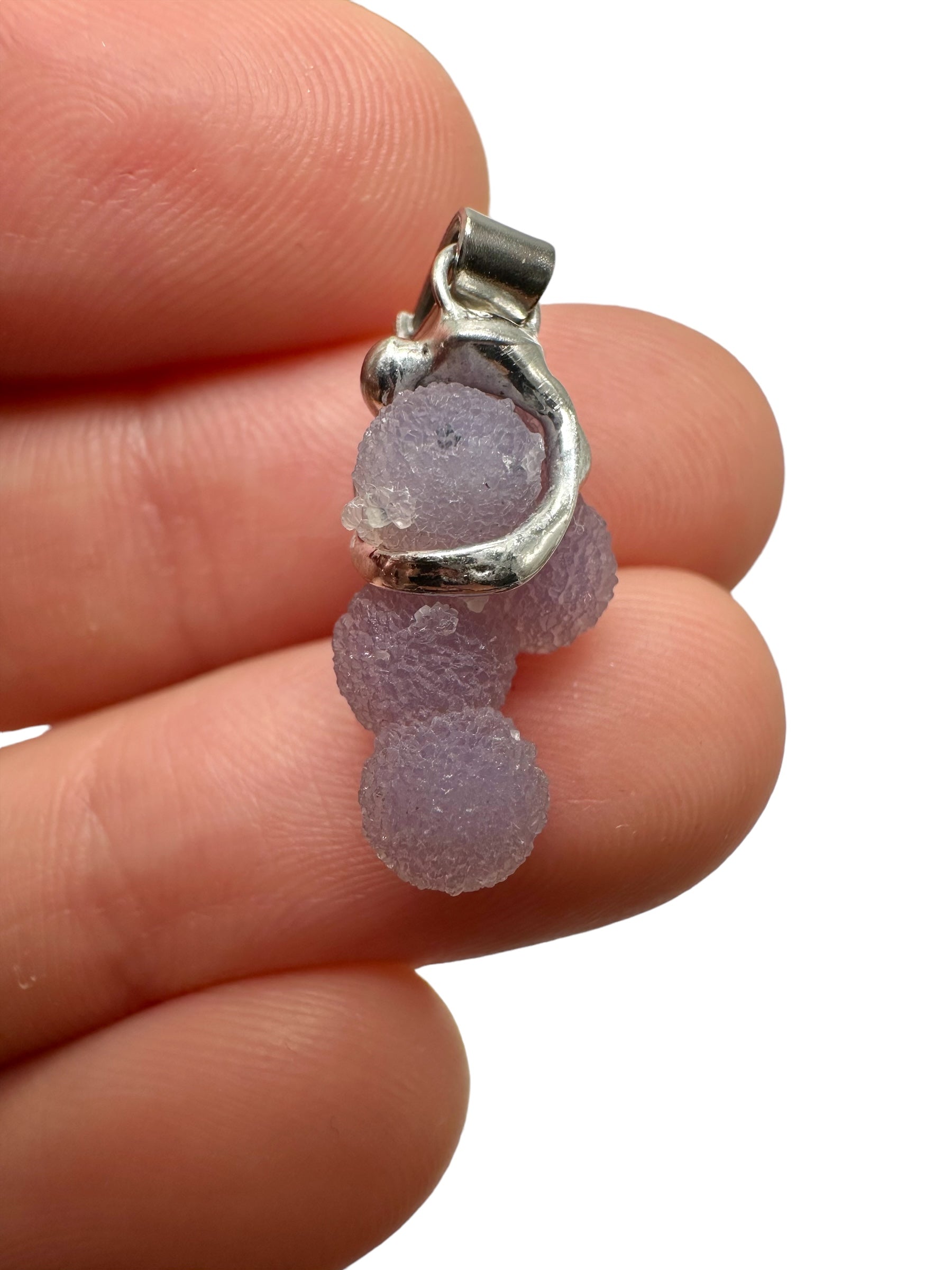 Grape chalcedony pendant - P/HCH47