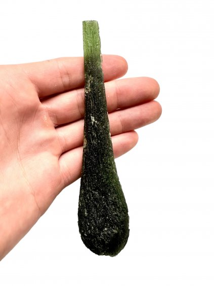 Moldavite a forma di goccia