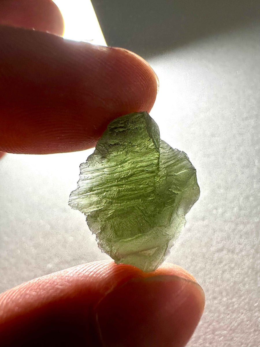 Moldavite – Brusna – 3,6g - V940 retroilluminata