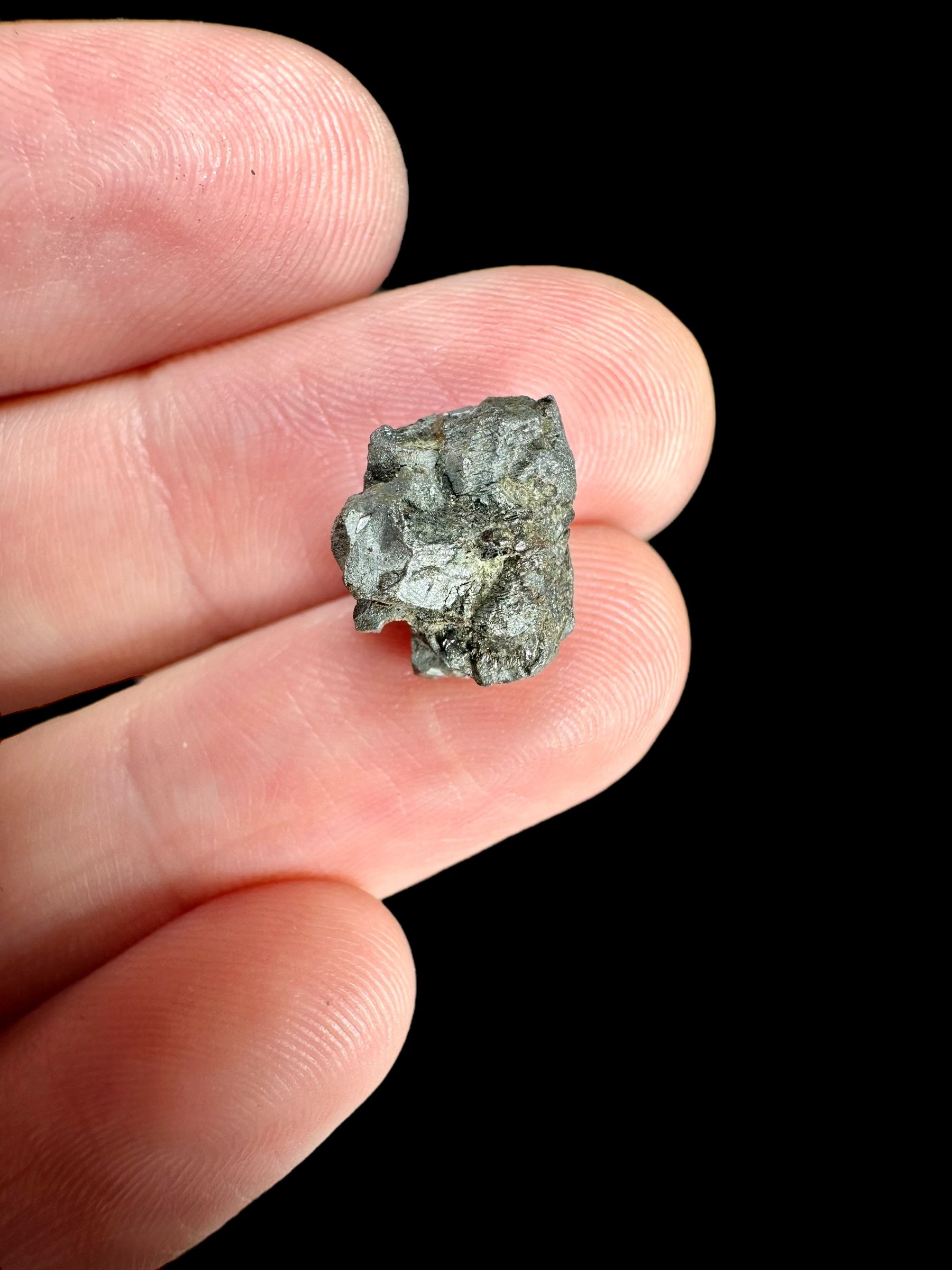 Meteorite Nantan 2,2g – Guangxi, China - MENA05