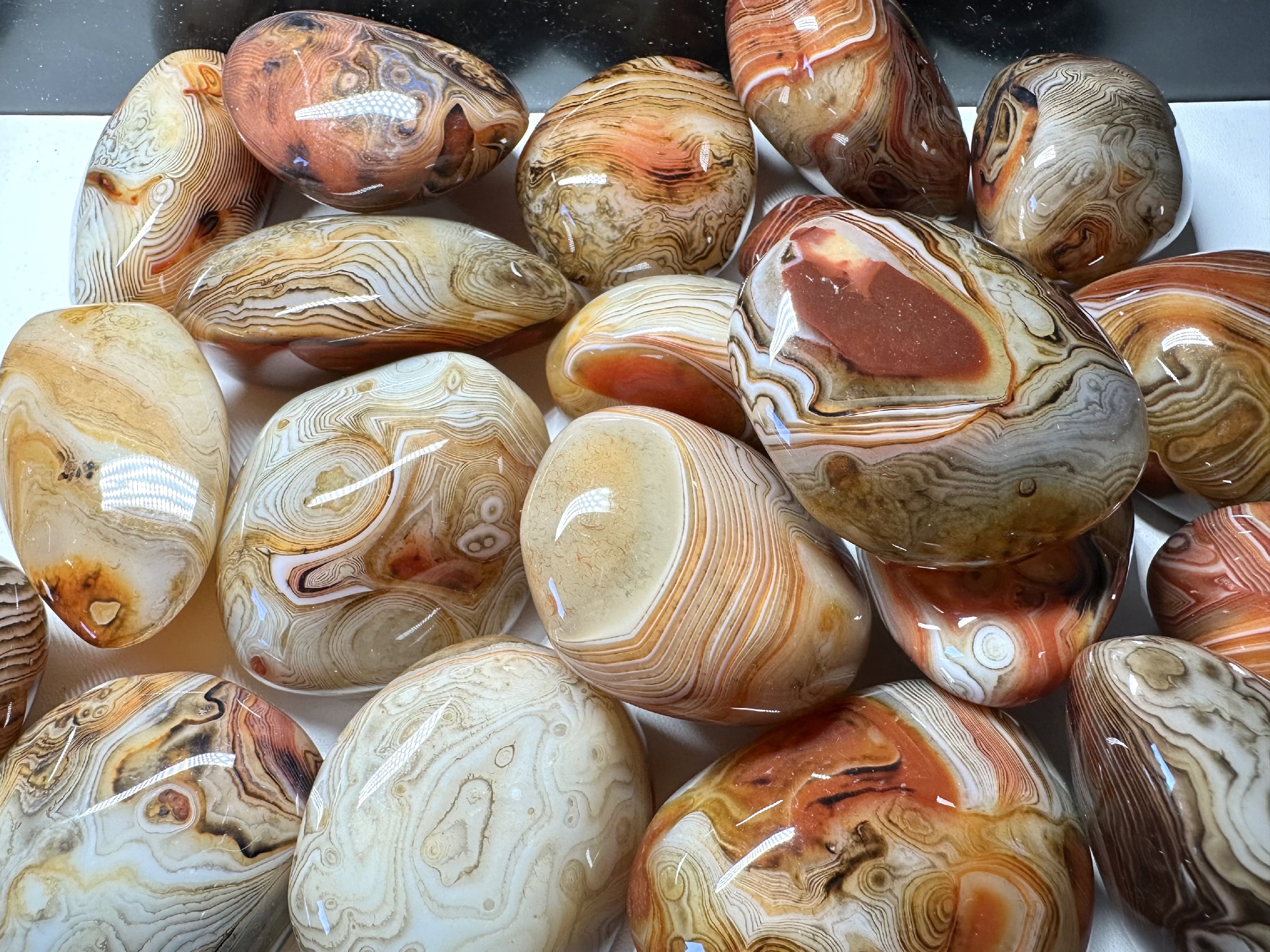 Tumbled agate – Madagascar – 5 kg (6-8 cm) - 0MA00L