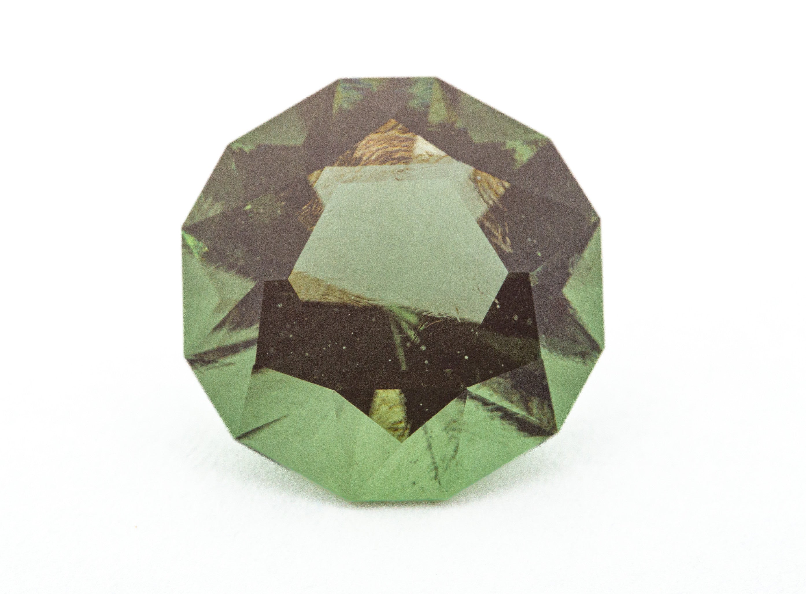 Faceted moldavite 14,15ct