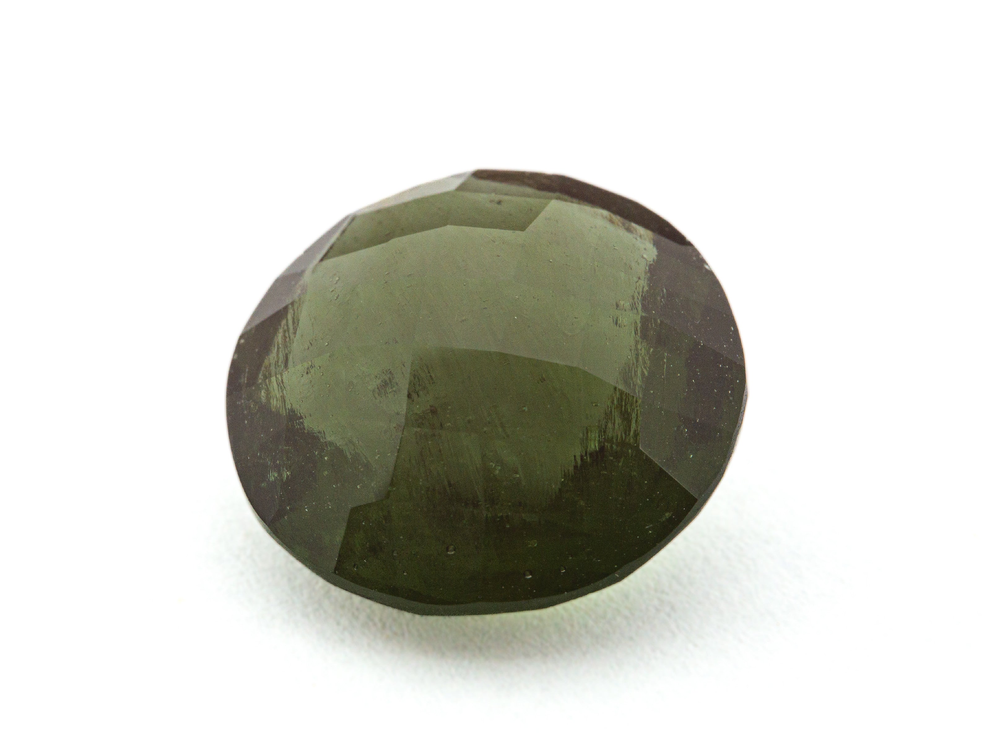 Faceted moldavite 12,25ct - BV011