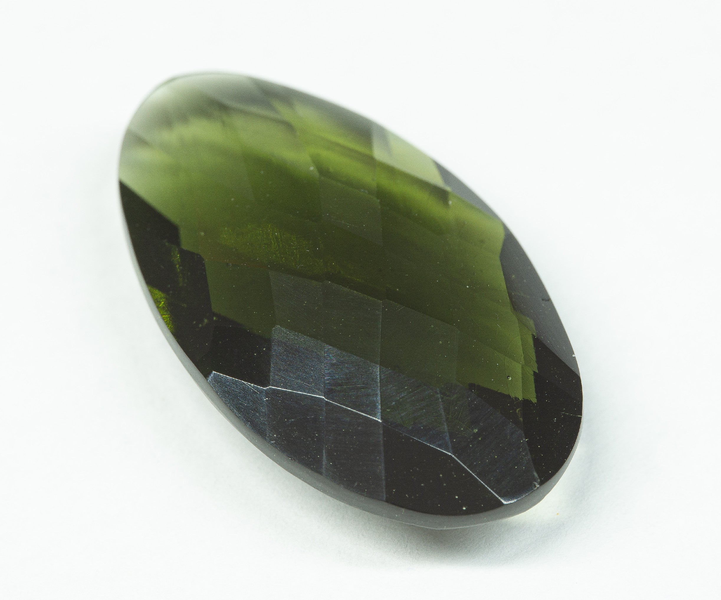 Faceted moldavite 21,85ct - BV019