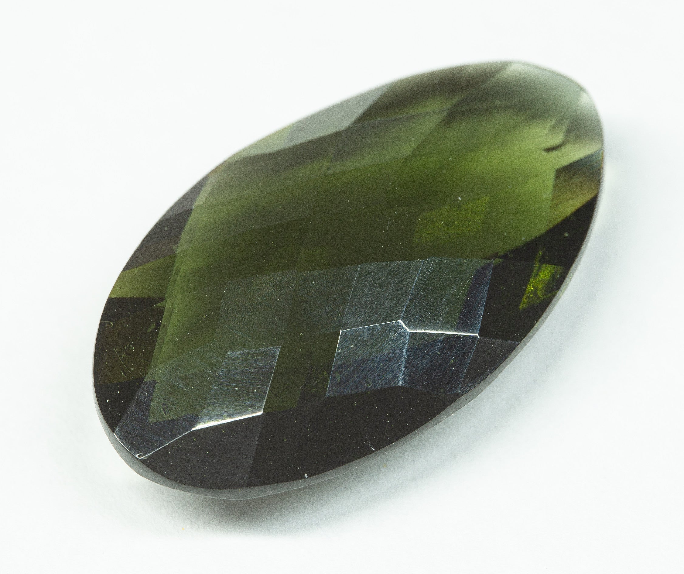 Faceted moldavite 21,85ct - BV019