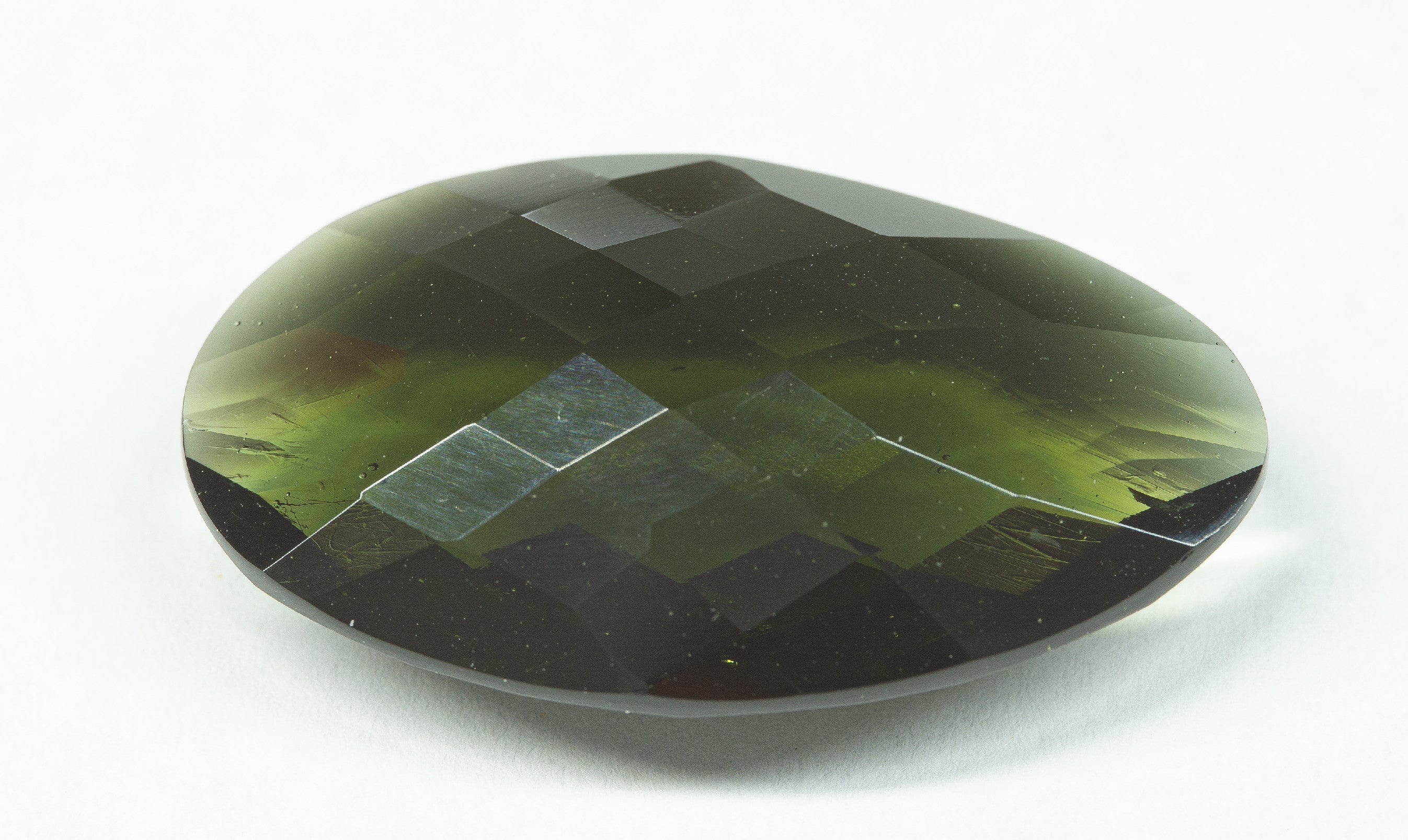 Faceted moldavite 21,85ct - BV019