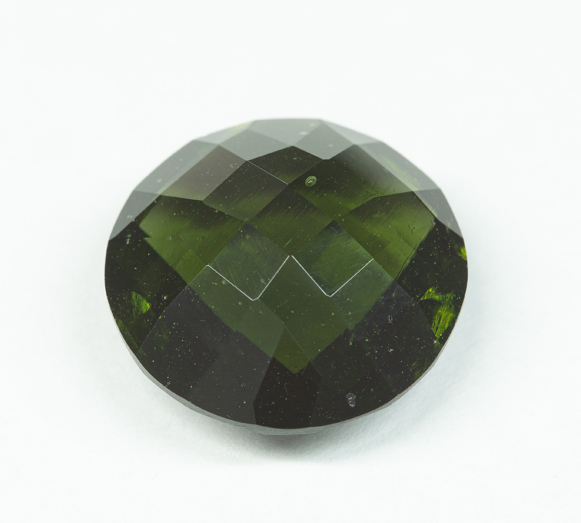 Faceted moldavite 15,35ct
