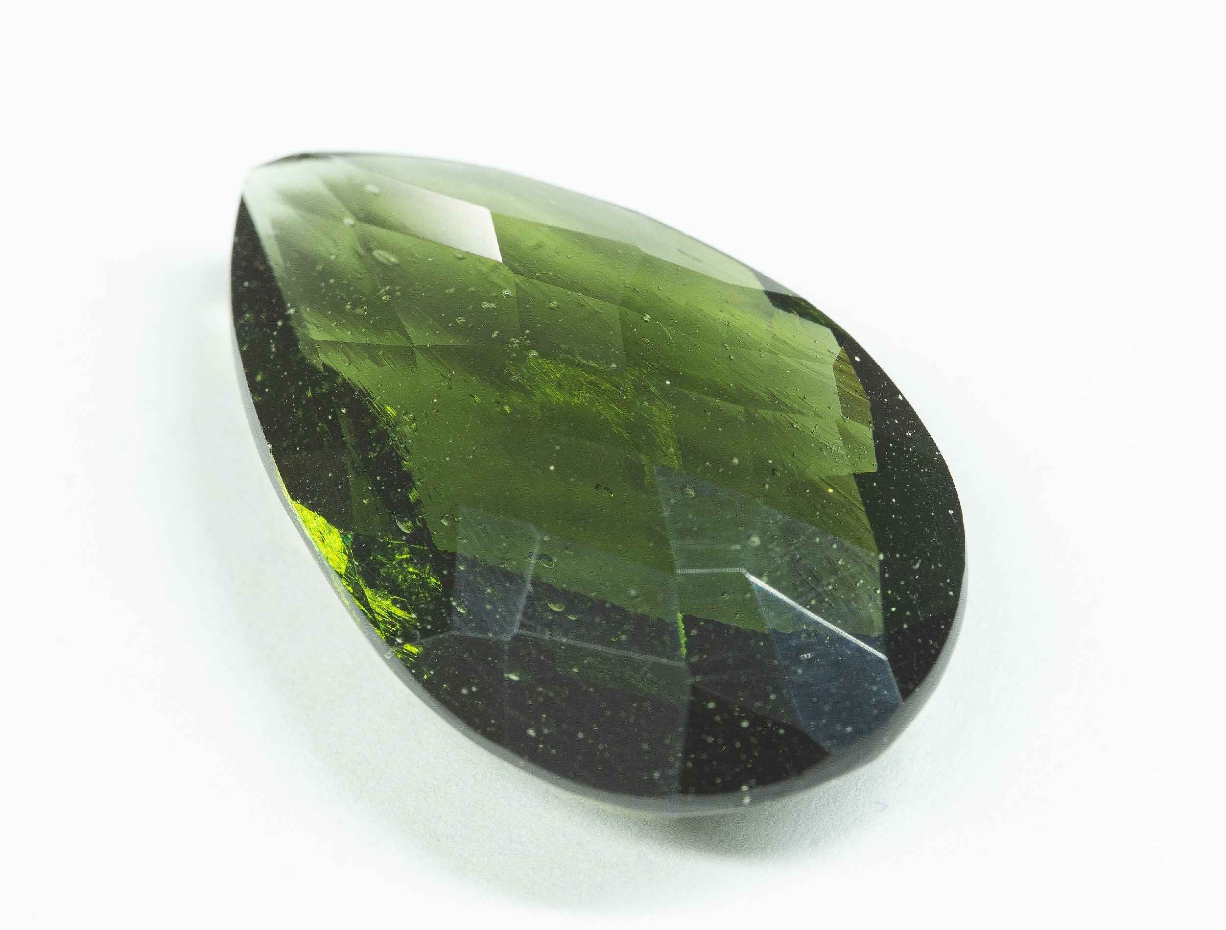 Moldavite faccettata 16,1ct - BV022