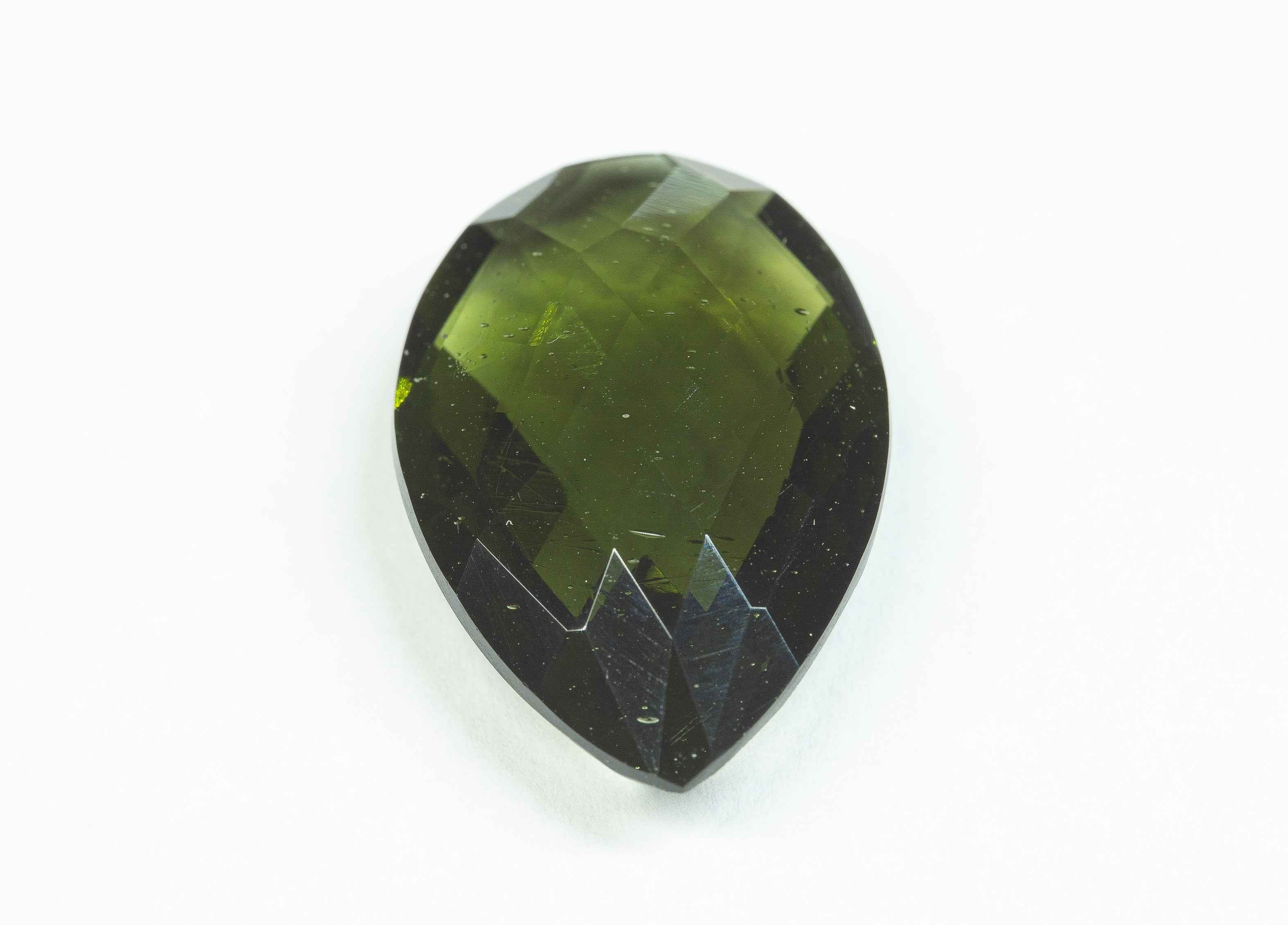 Moldavite faccettata 11,1ct - BV030