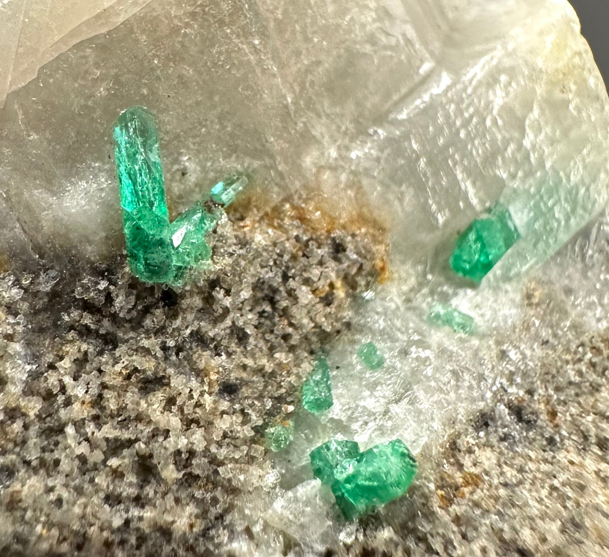 Emerald – Puerto Arturo – Boyaca, Colombia - SM046