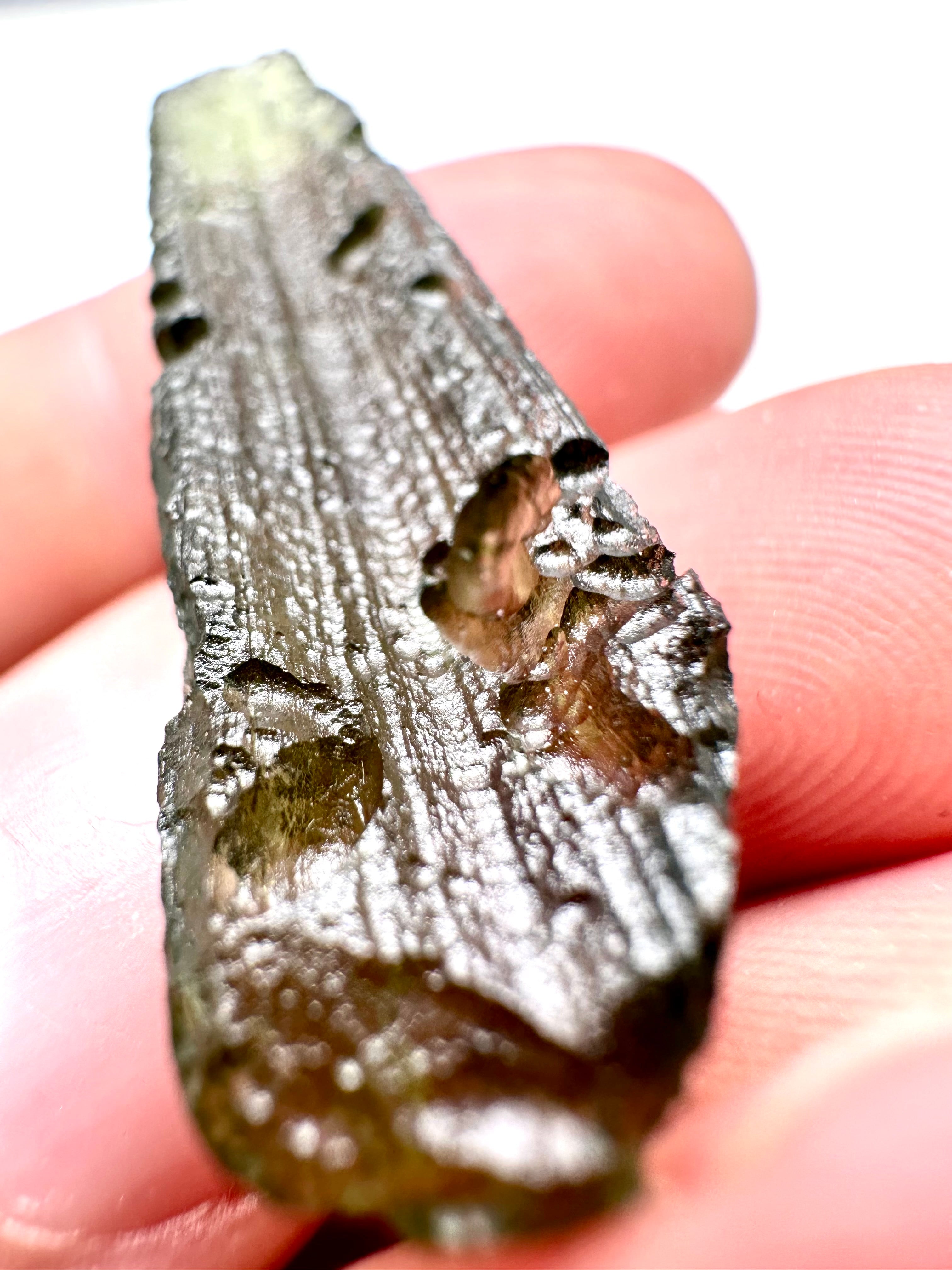 Moldavite – Nechov – 2,7g - OVL018