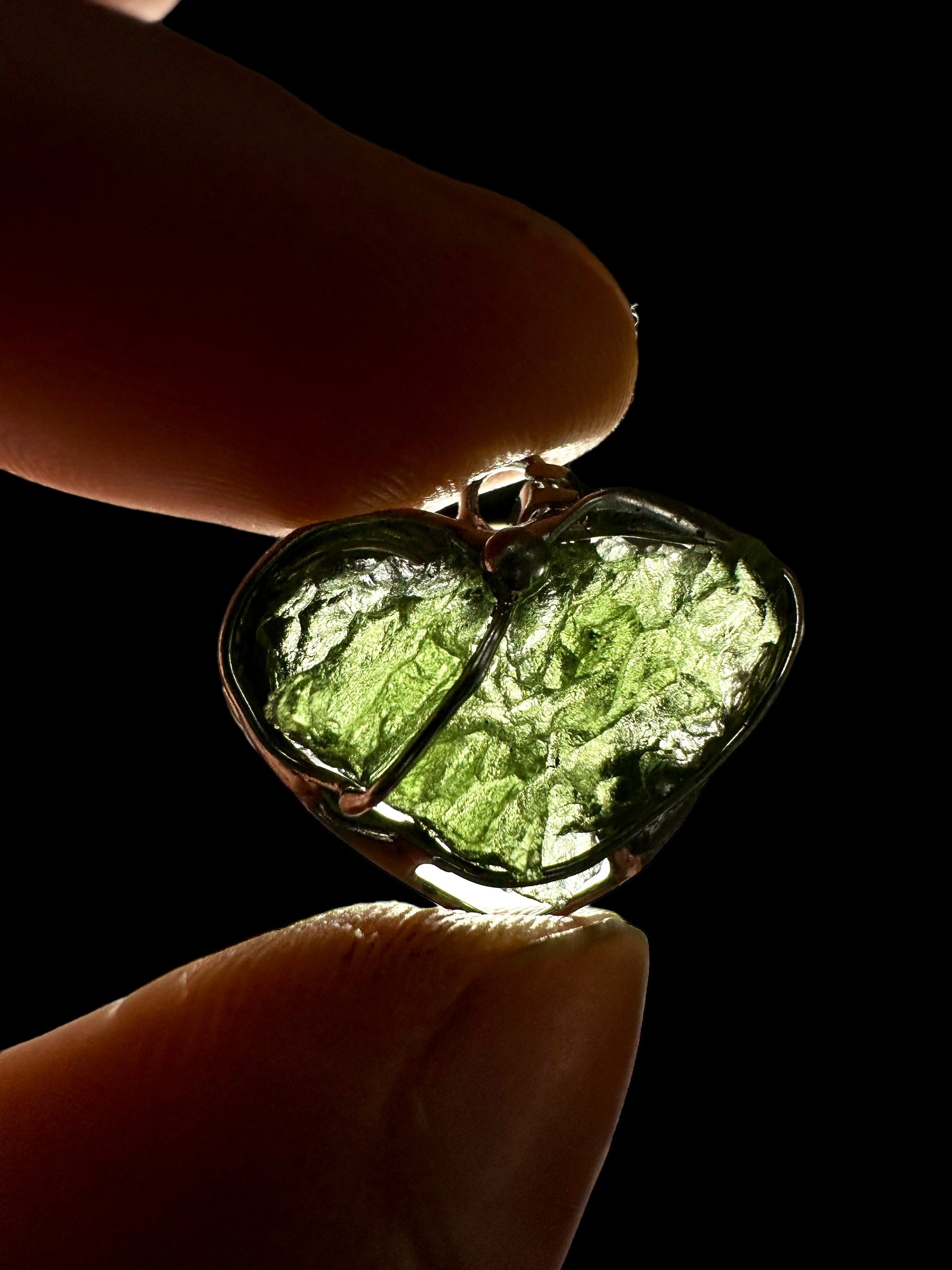 Moldavite pendant - P/V207