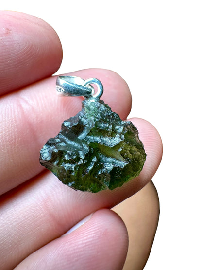 Pendente in argento con Moldavite – SP/V031