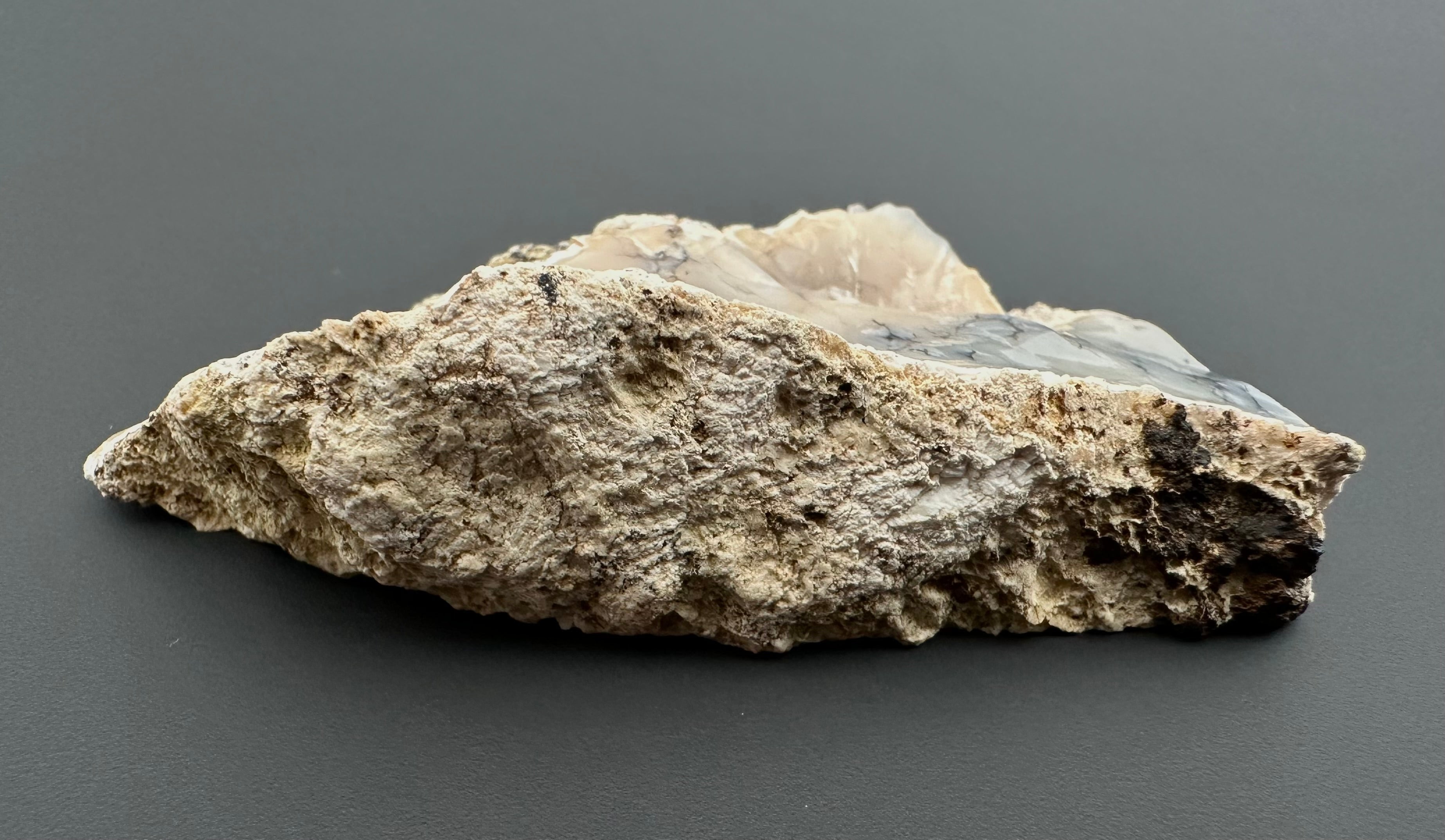 Opal – Bohouskovice, CZ - OPL006