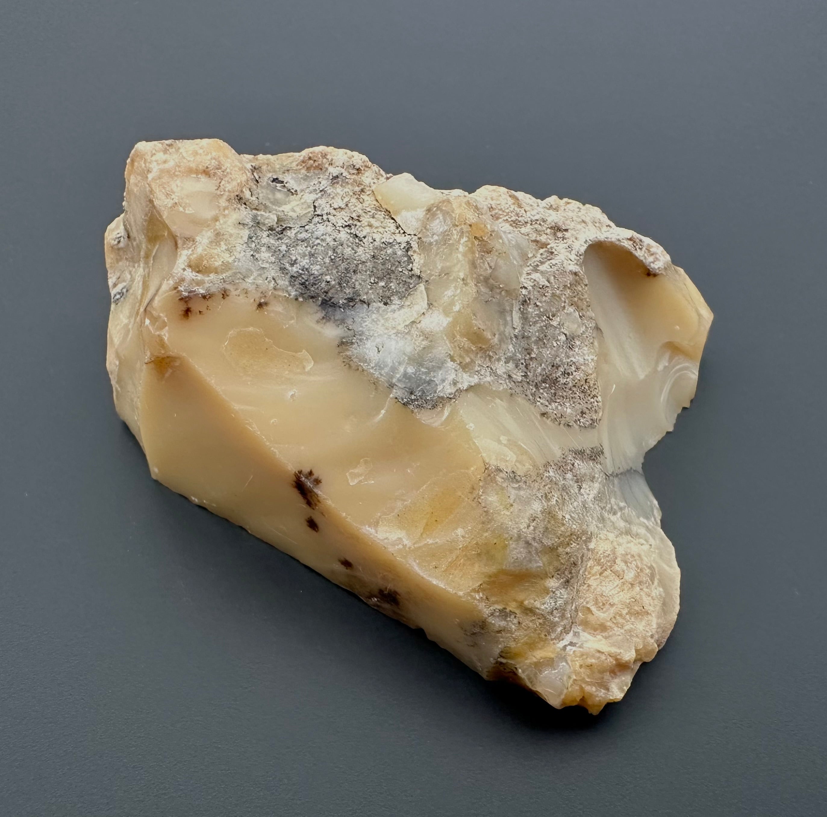 Opal – Bohouskovice, CZ - OPL015