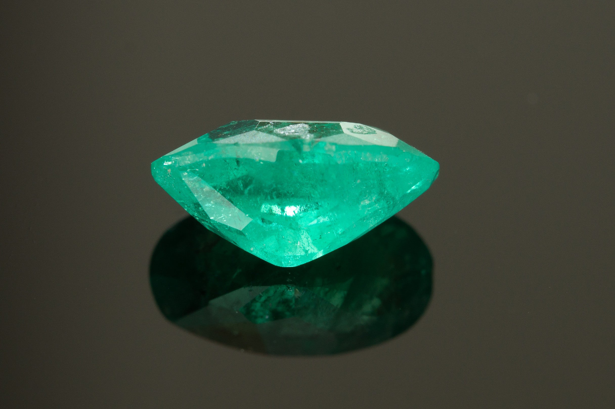 Emerald cut – Muzo – Boyaca, Colombia - BS005