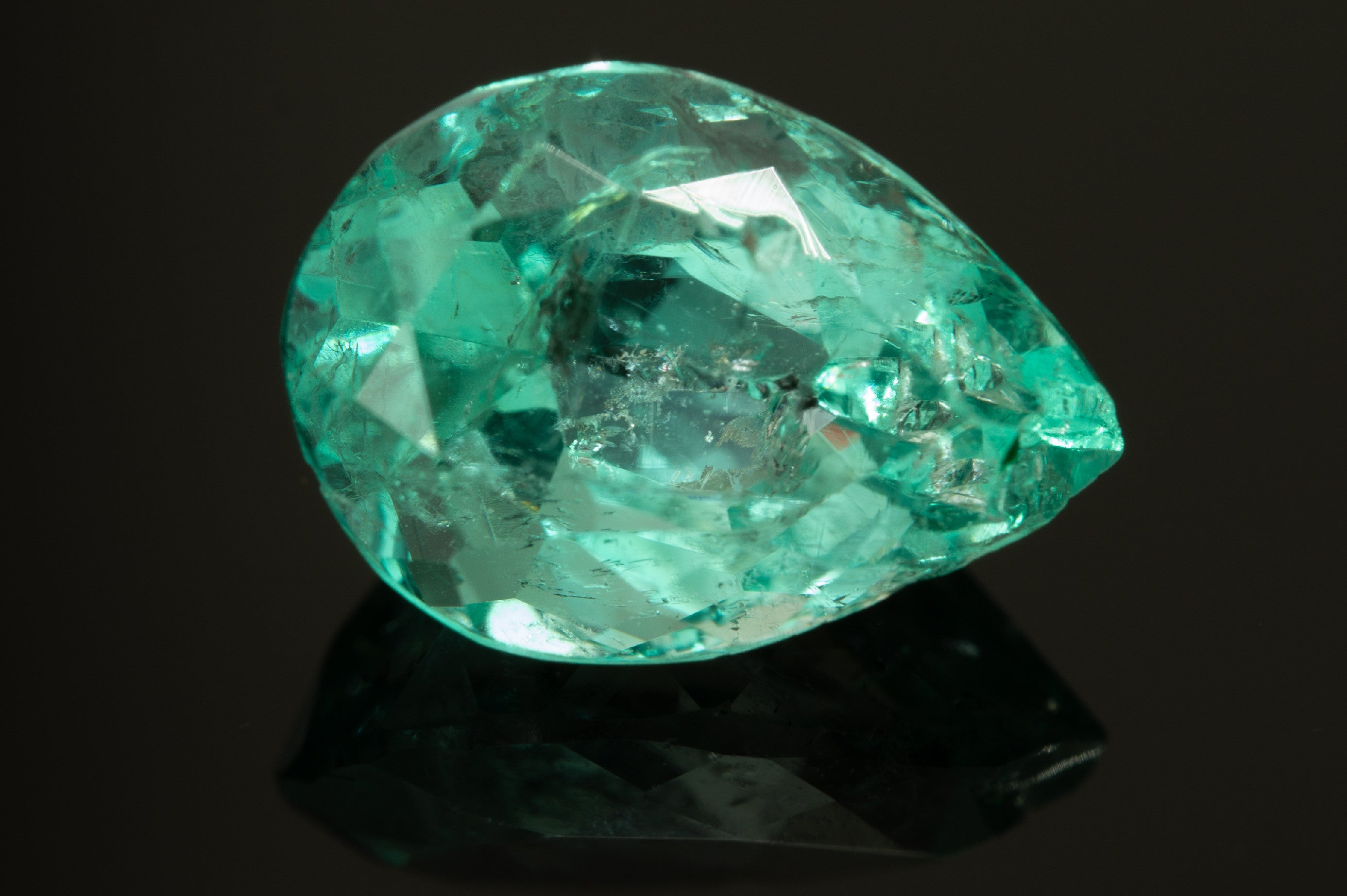 Emerald cut – Muzo – Boyaca, Colombia