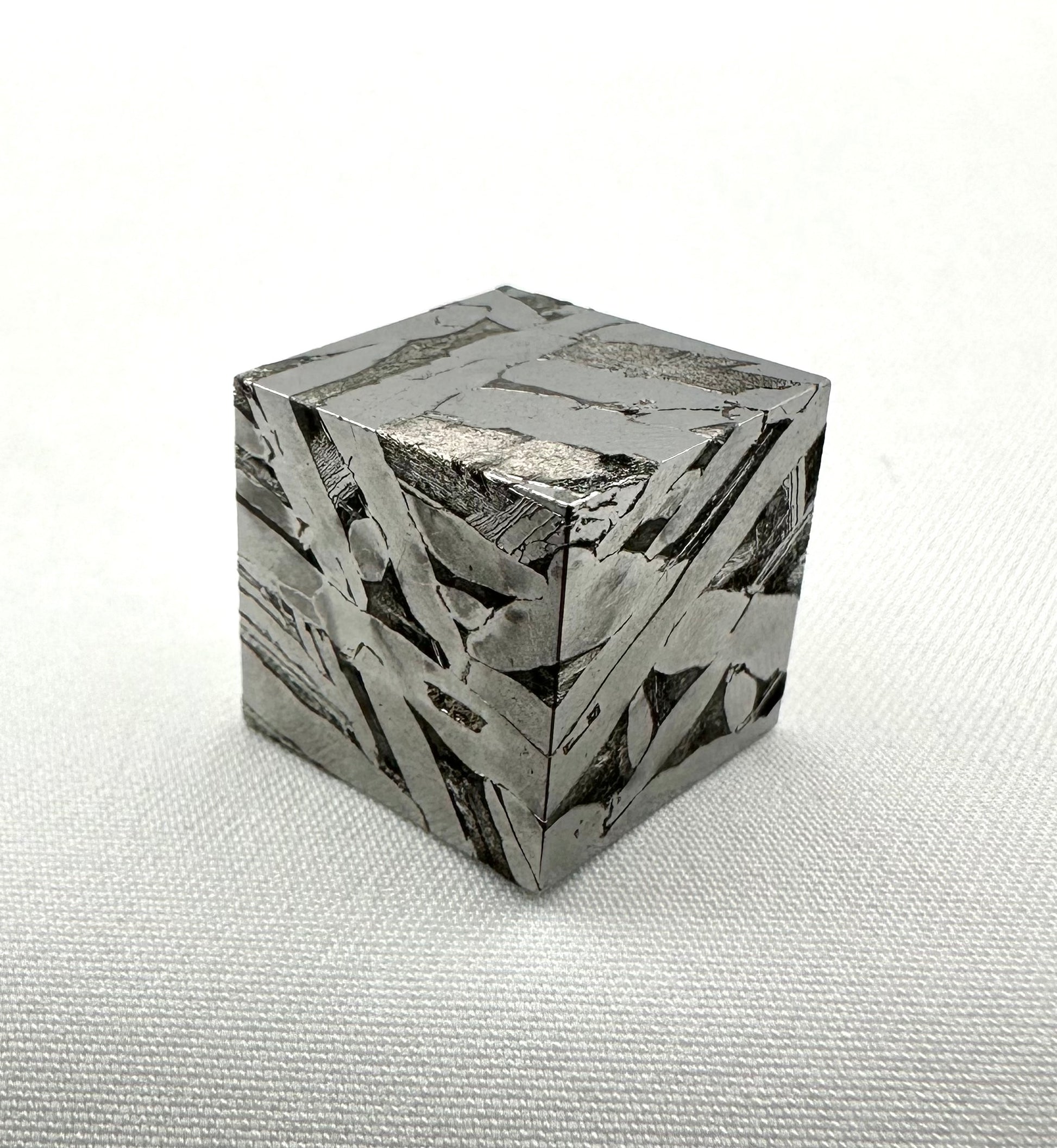 Cubo di Meteorite Aletai – Xinjiang, China