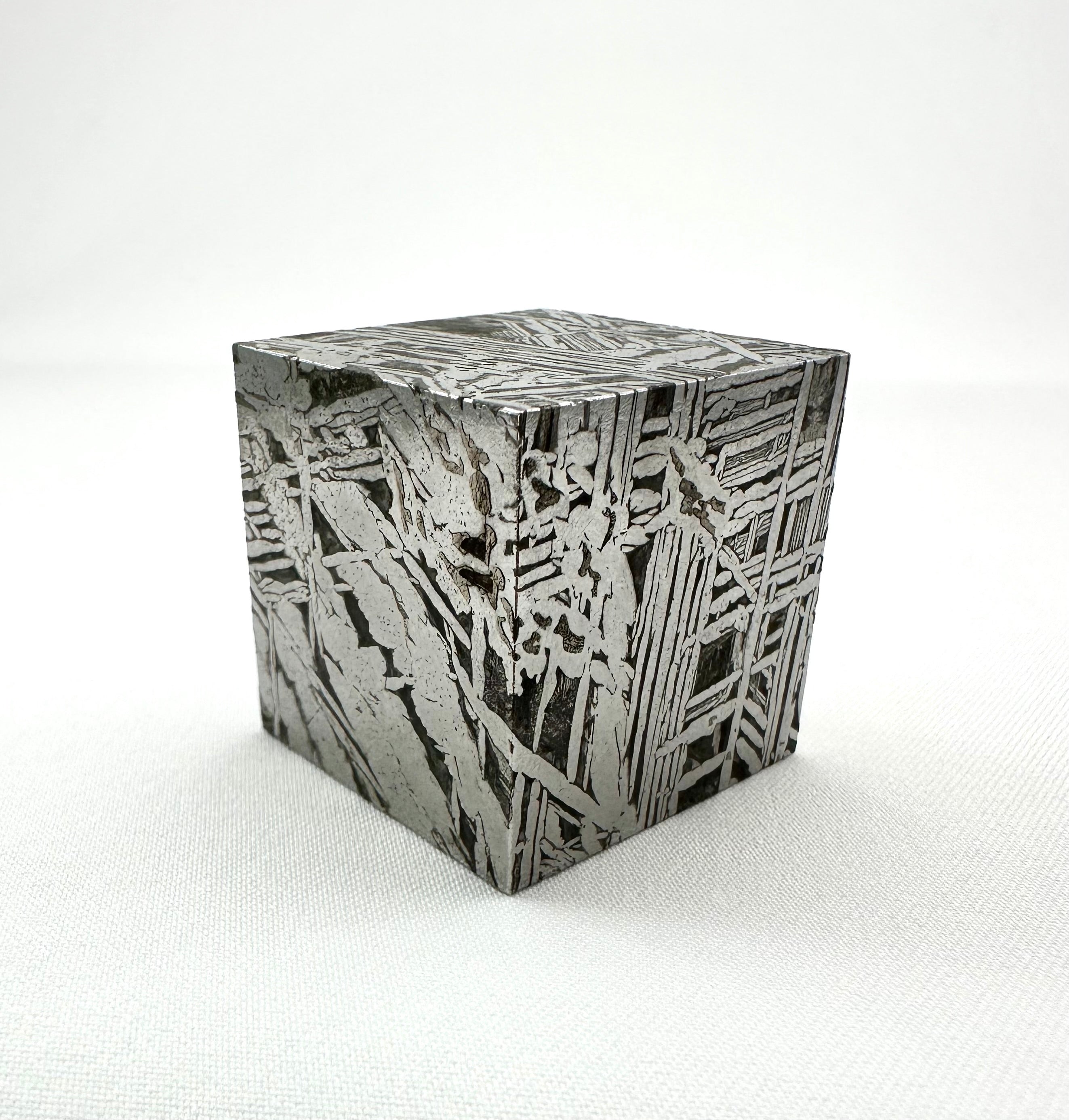 Meteorite Aletai Cube 27,9 mm – Xinjiang, China - MEAL01
