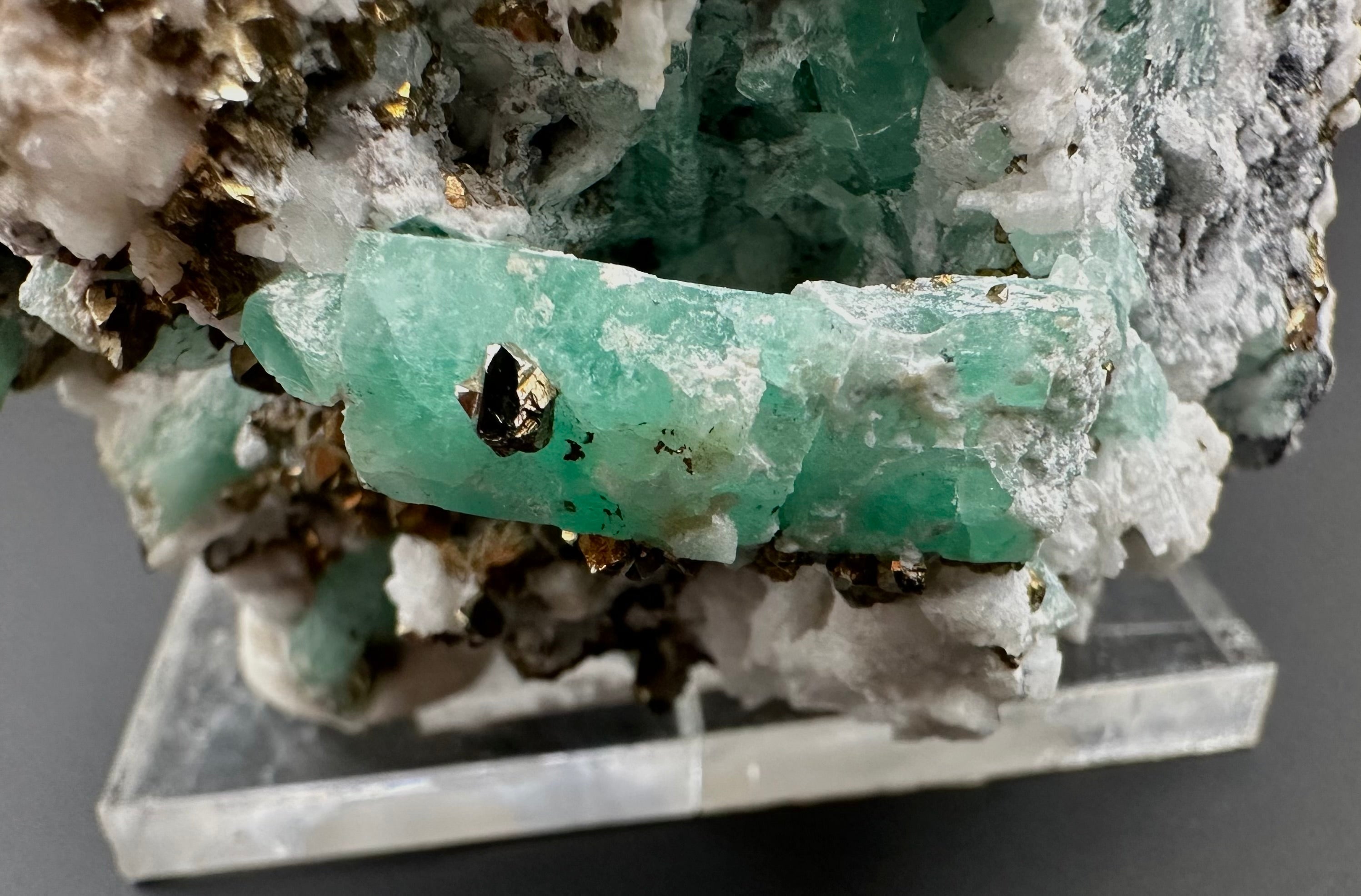Emerald – Chivor – Boyaca, Colombia - SM058