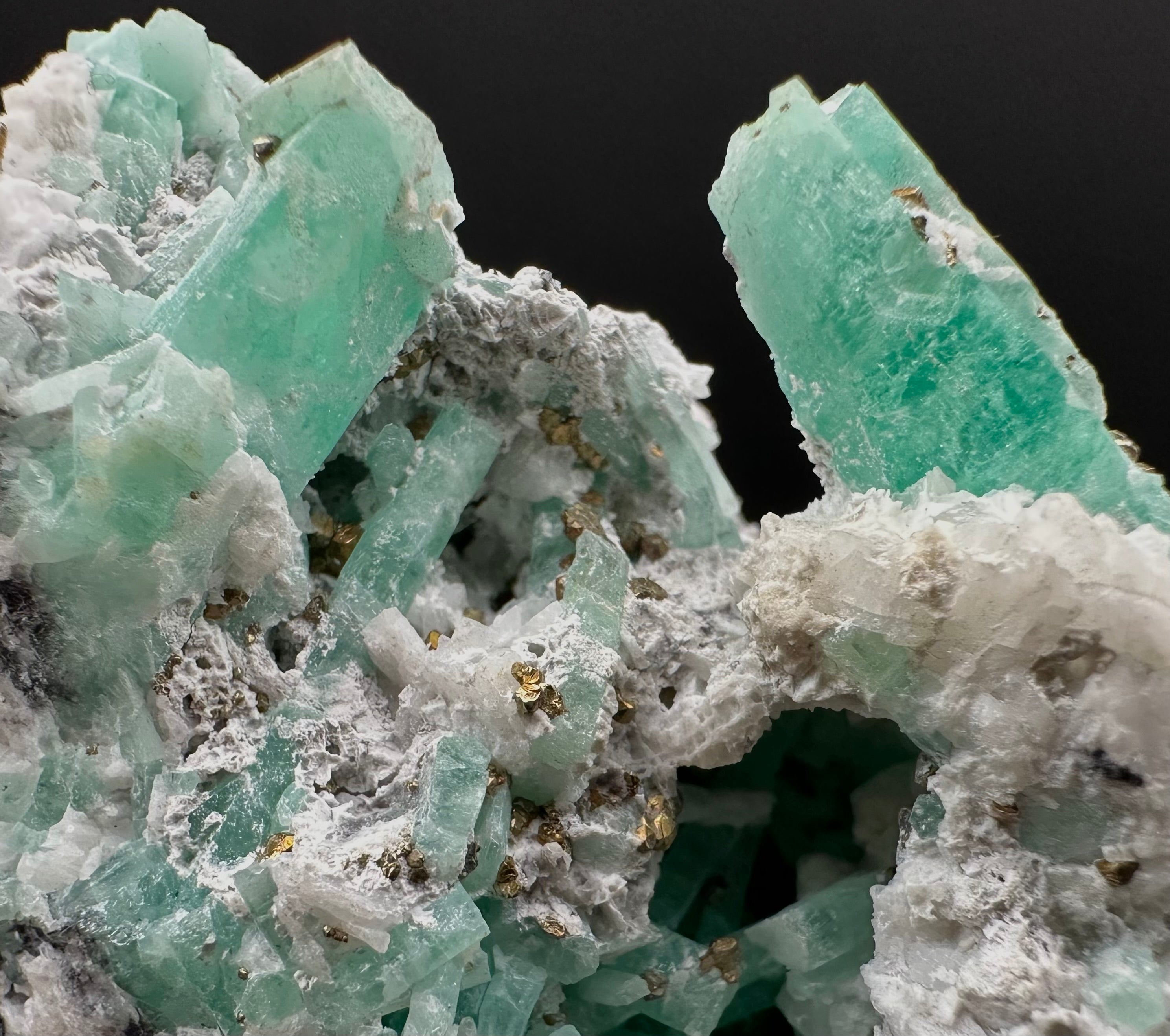 Emerald – Chivor – Boyaca, Colombia - SM058