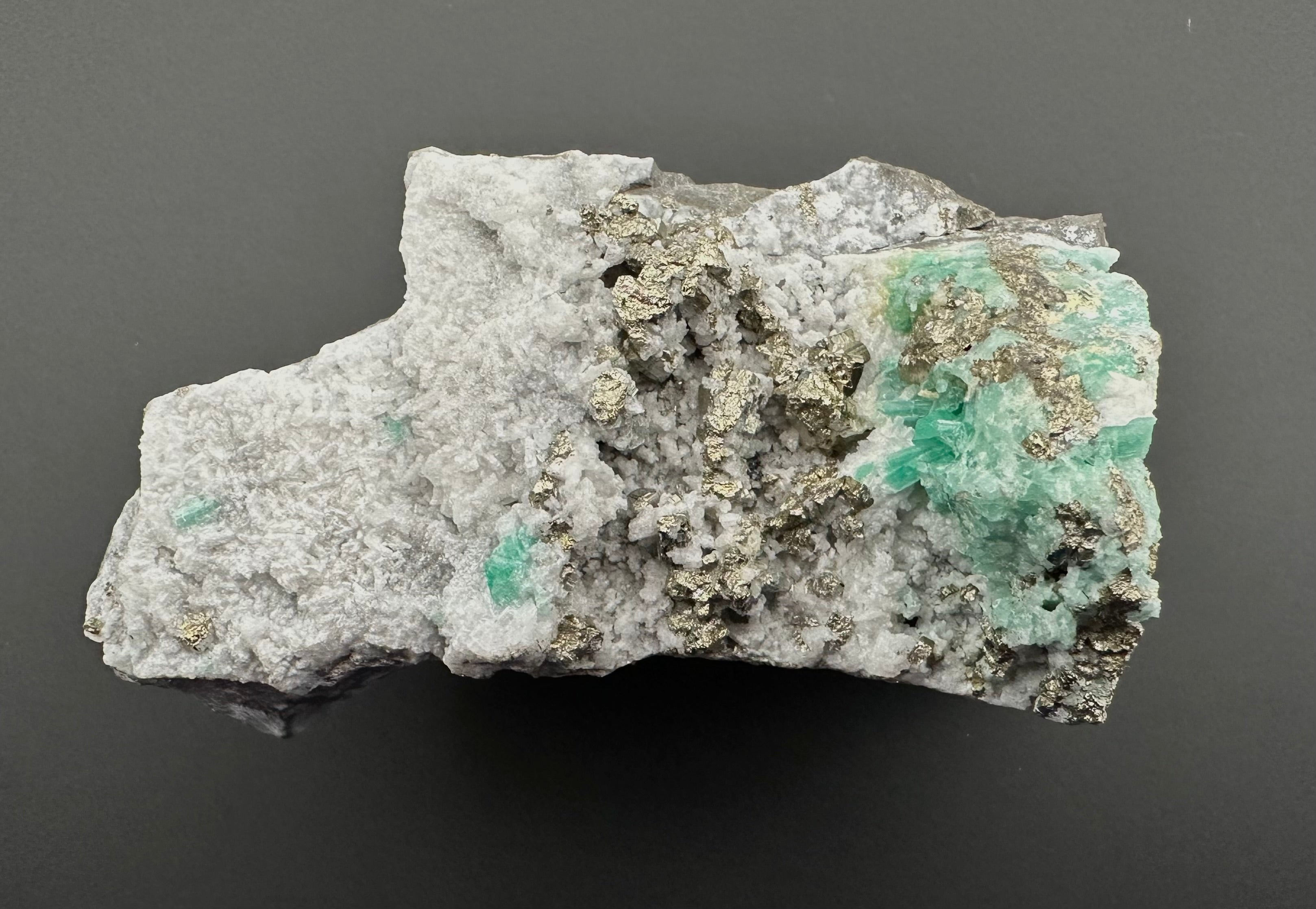 Emerald – Chivor – Boyaca, Colombia - SM065