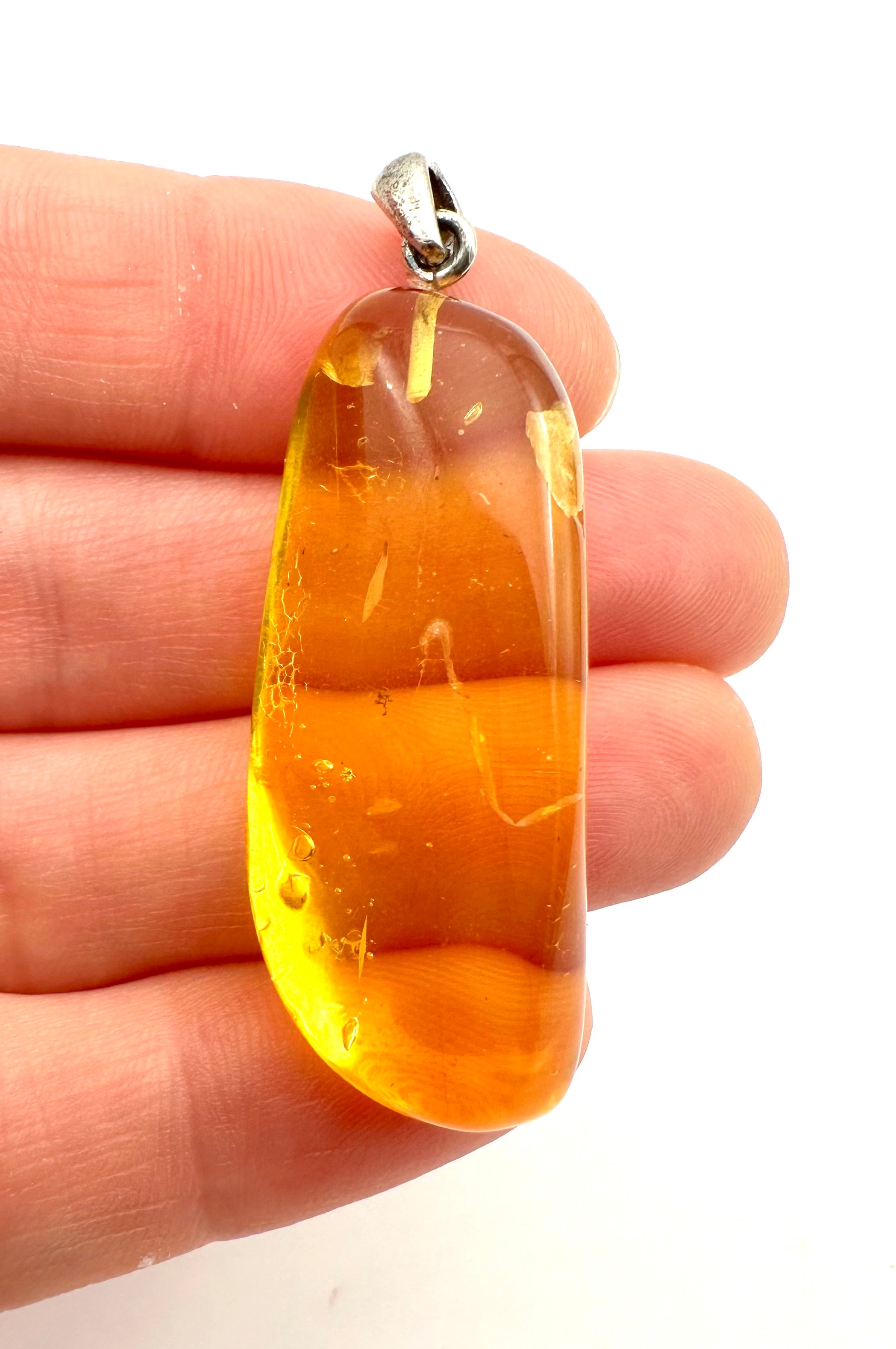 Silver amber pendant - SP/JN025