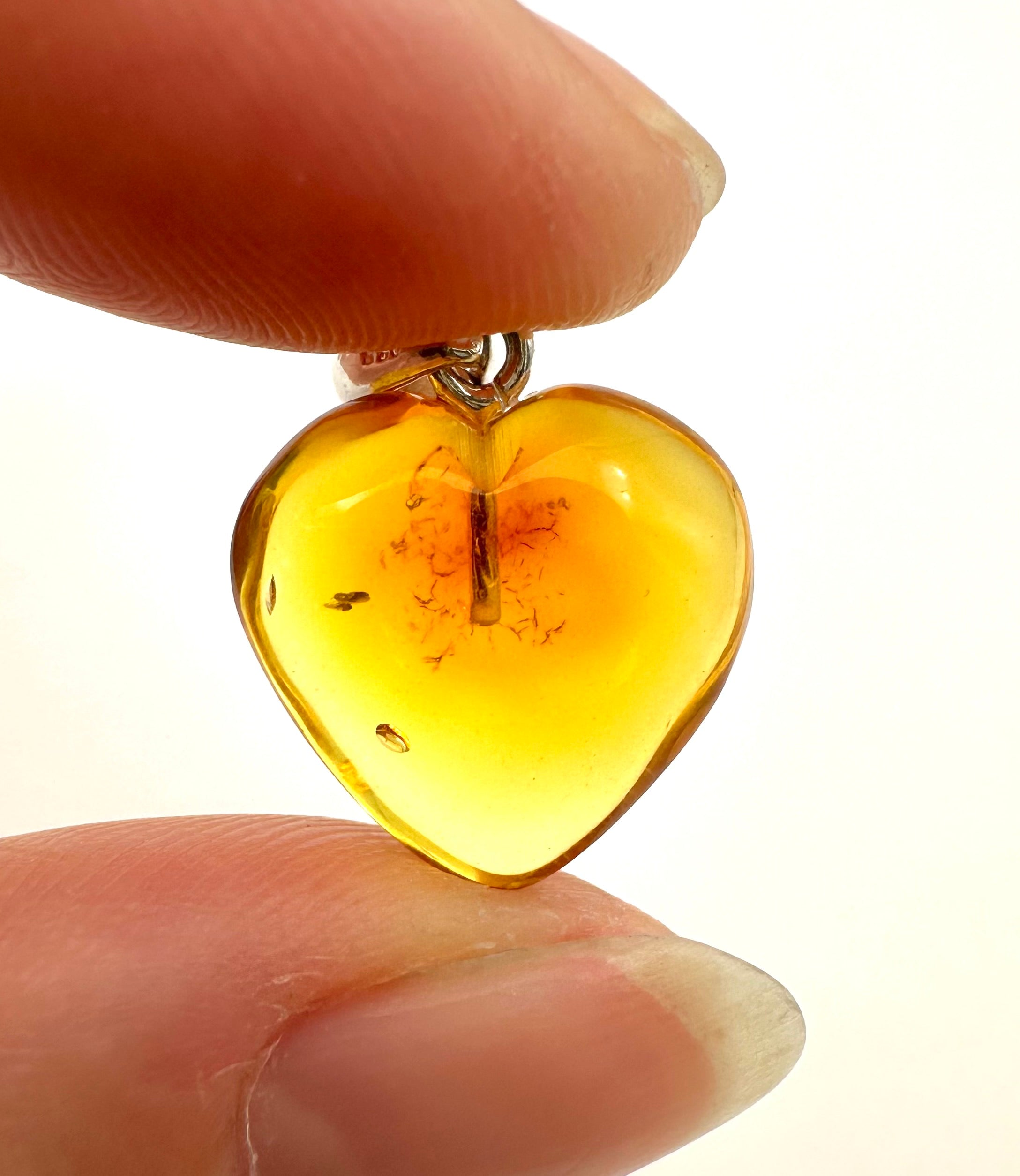 Silver amber pendant - SP/JN030